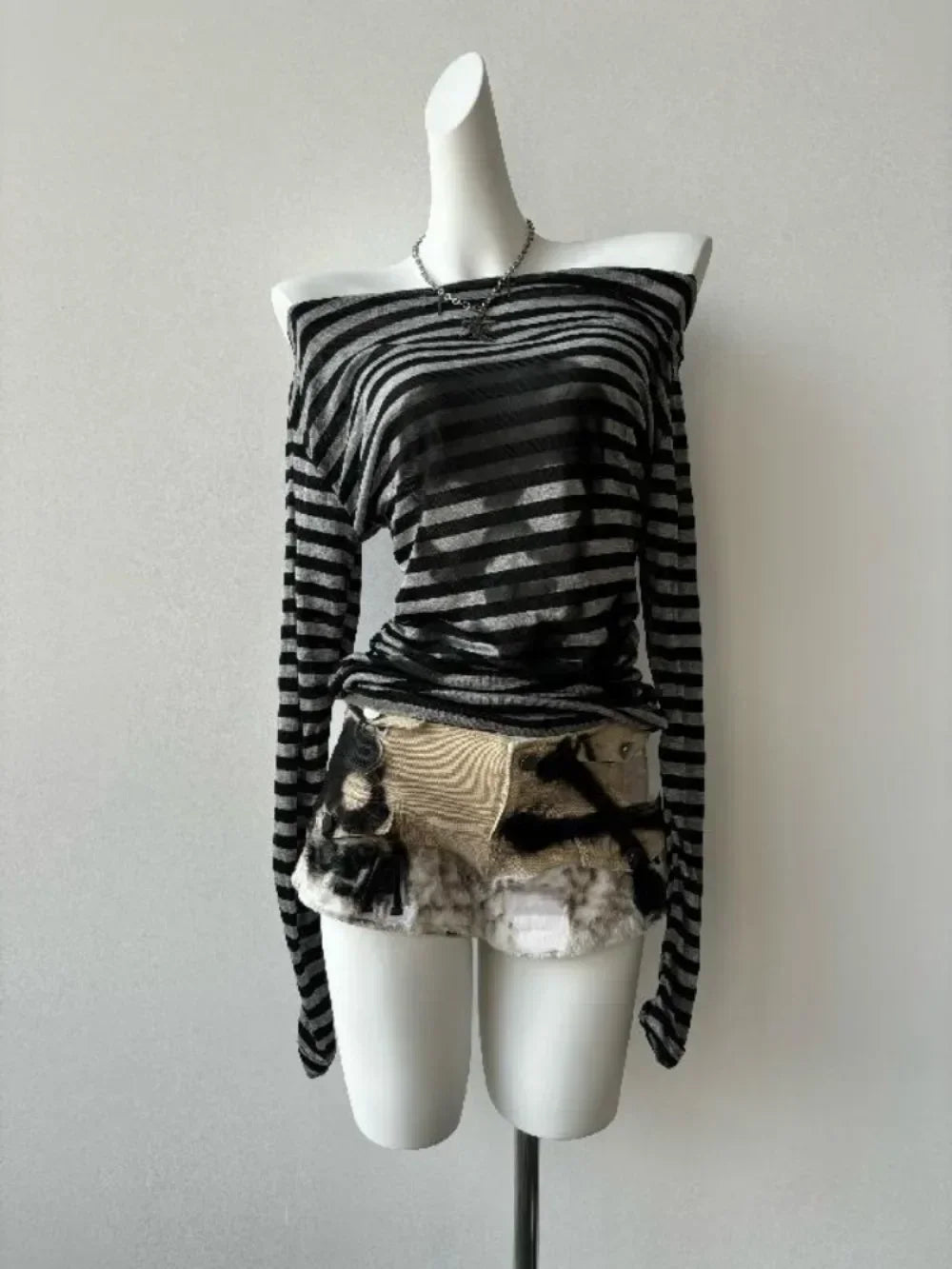 Striped Shadow Print Mesh Top