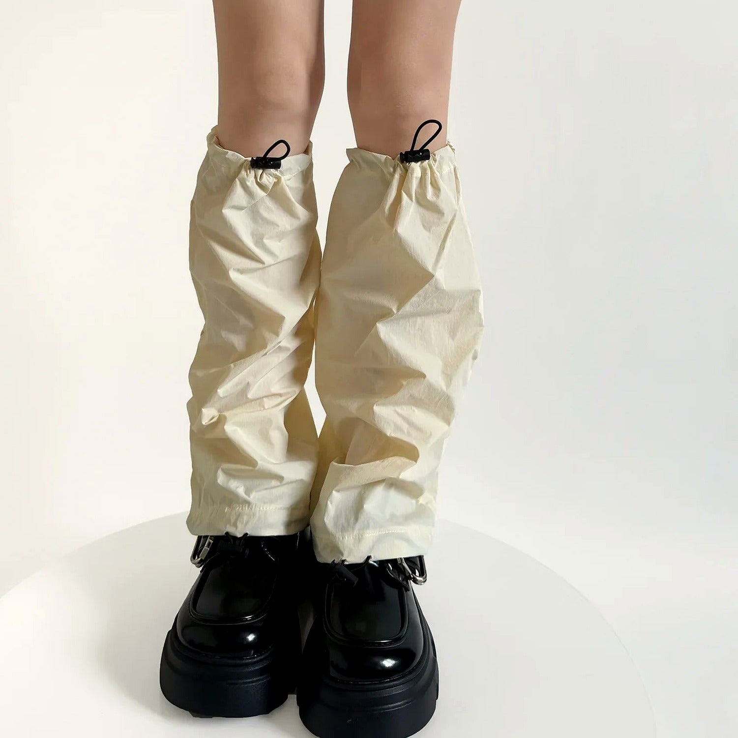 Neue Beinlinge für Frauen im Werkzeugstil, schnelltrocknend, mit Kordelzug, Fußabdeckung, Beinlinge, Y2k-Mädchen, einfarbig, lose lange Socken, Strümpfe