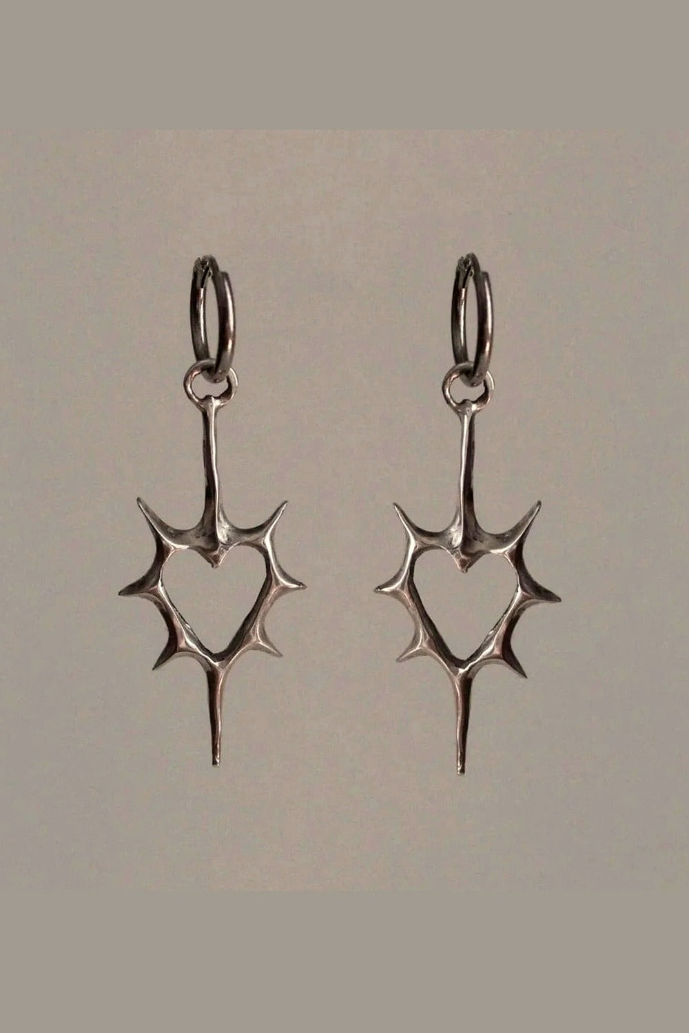 Y2k Enchanted Heart Silver Drop Earrings