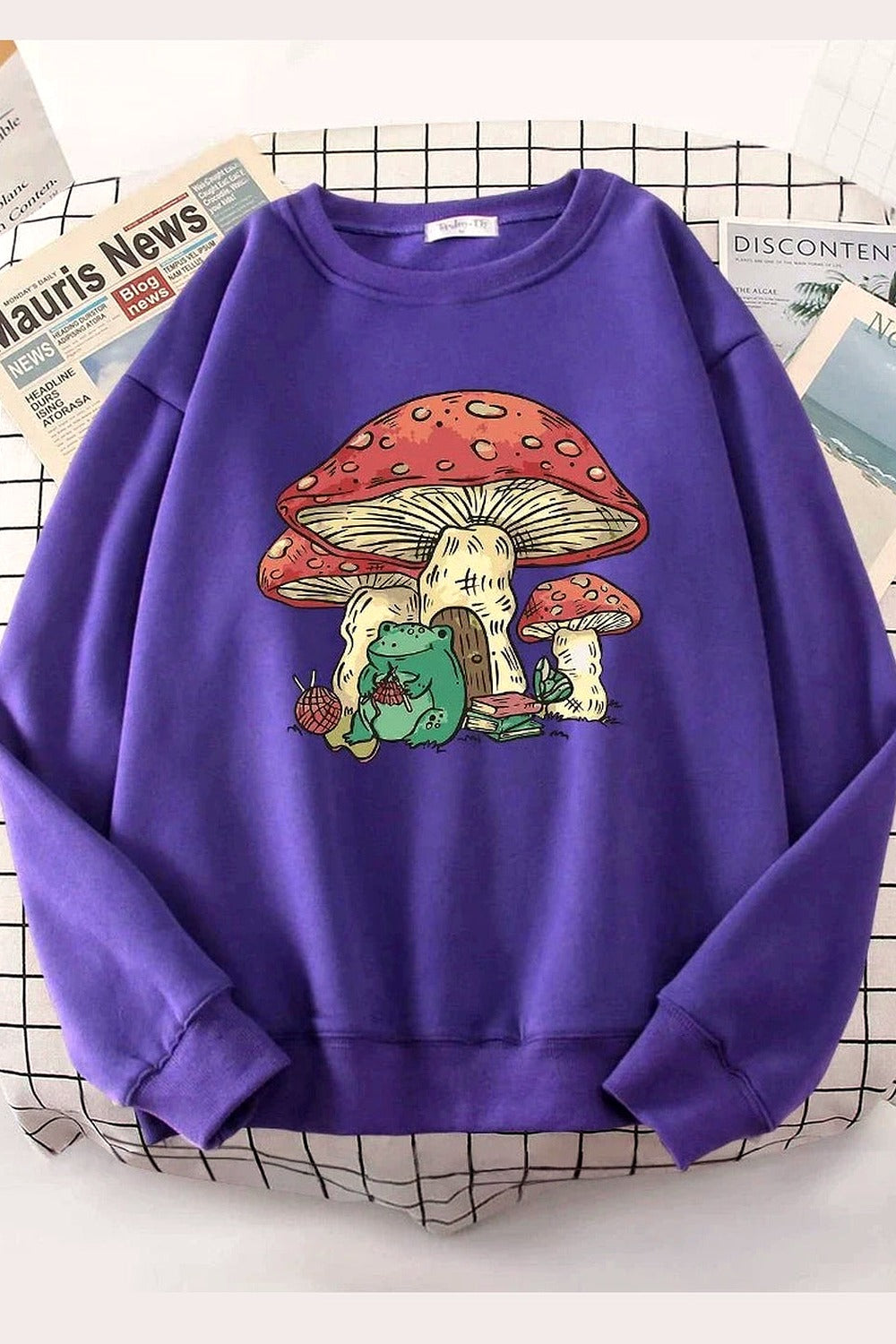 Y2k Mushroom House Frog Oversize Women's Sweatshirt