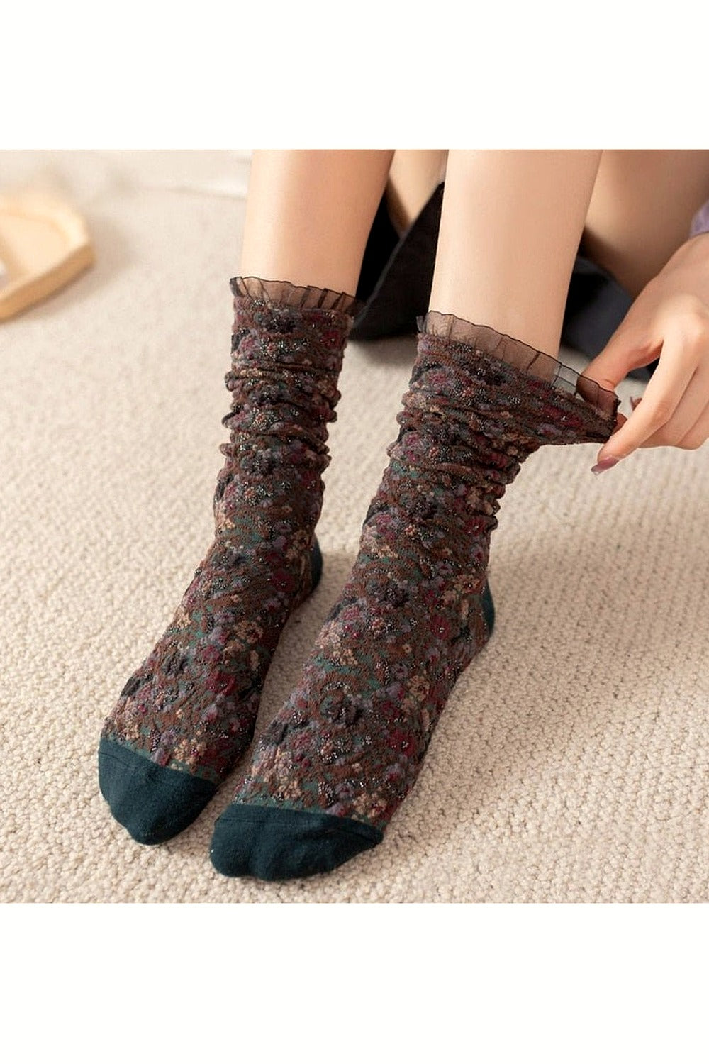 Y2k Retro Ruffle Socks