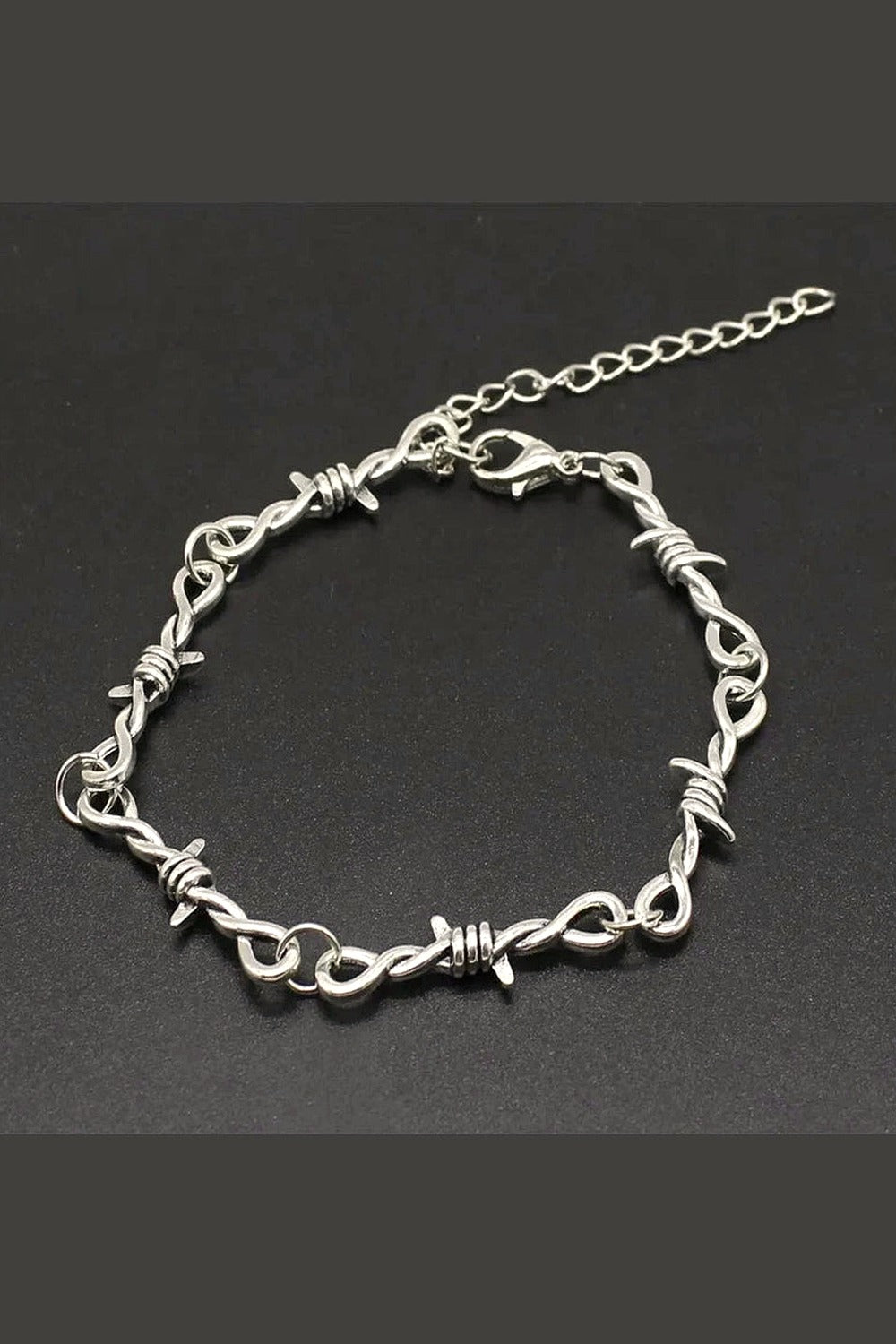 Y2k Twisted Elegance Bracelet