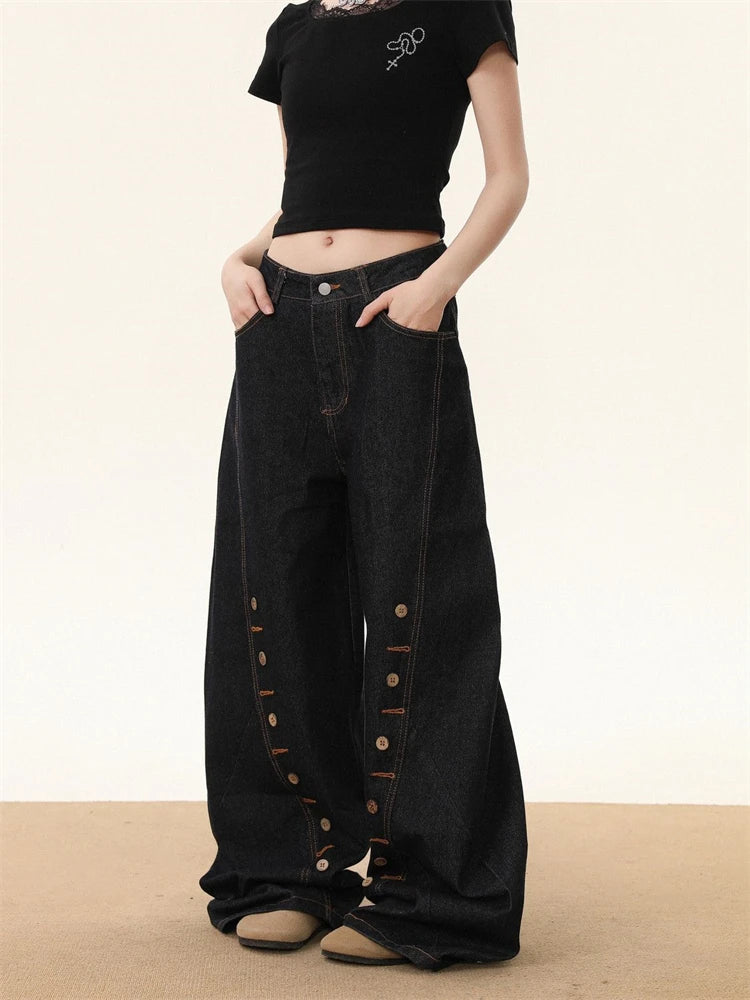 Button Detail Wide-Leg Jeans