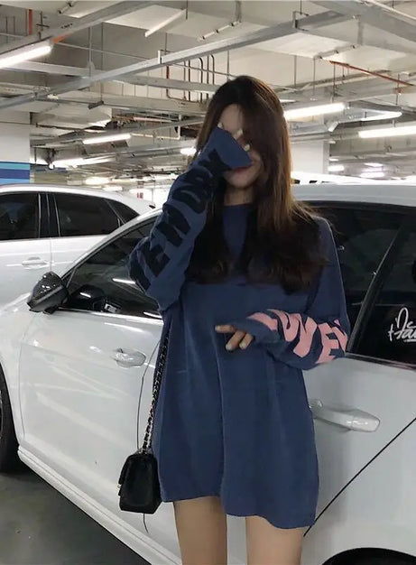 Übergroßes T-Shirt „Homework“ in Rosa