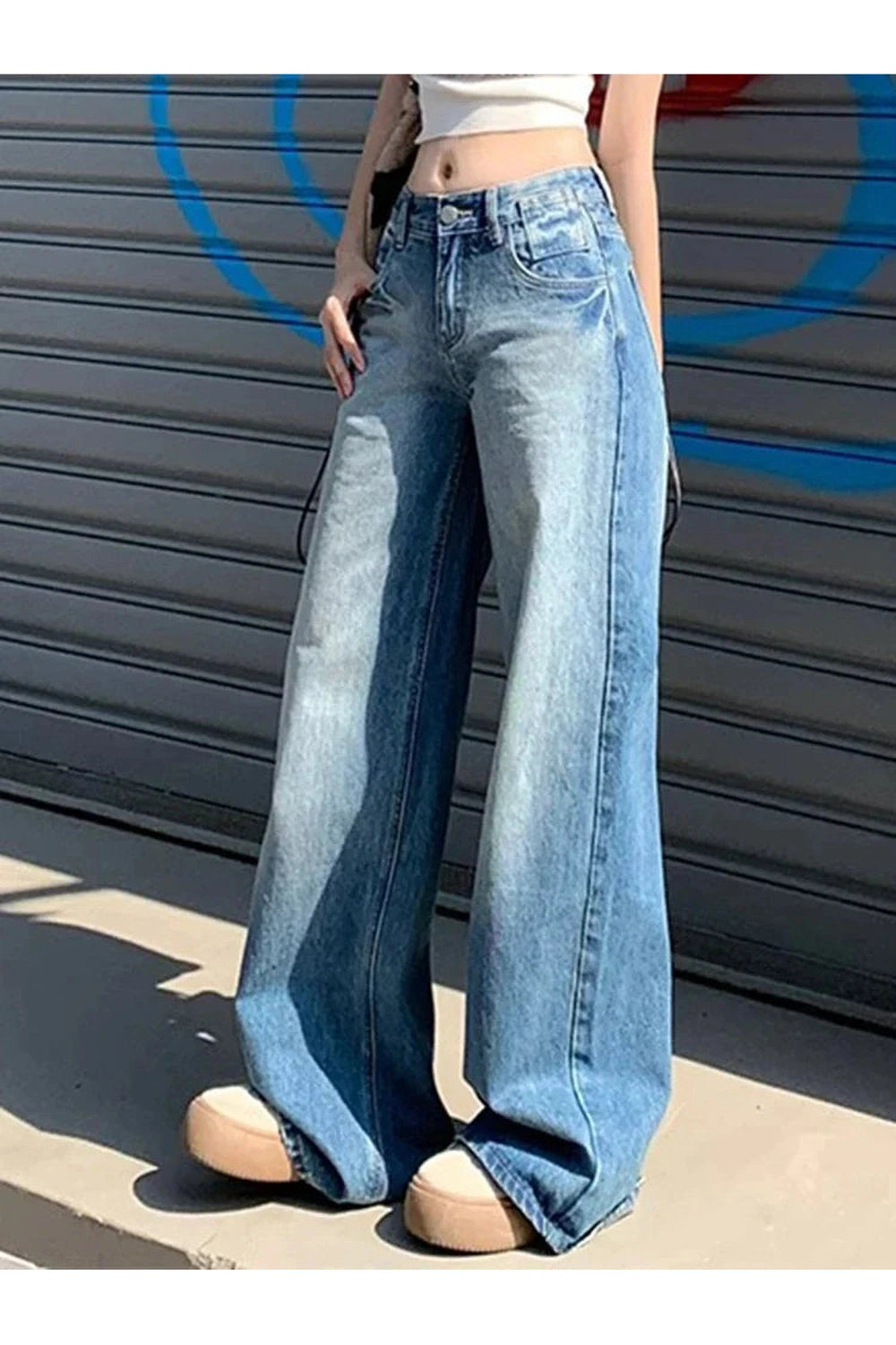 Light Wash Wide-Leg Jeans