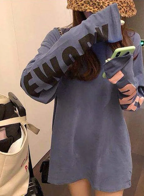 Übergroßes T-Shirt „Homework“ in Rosa