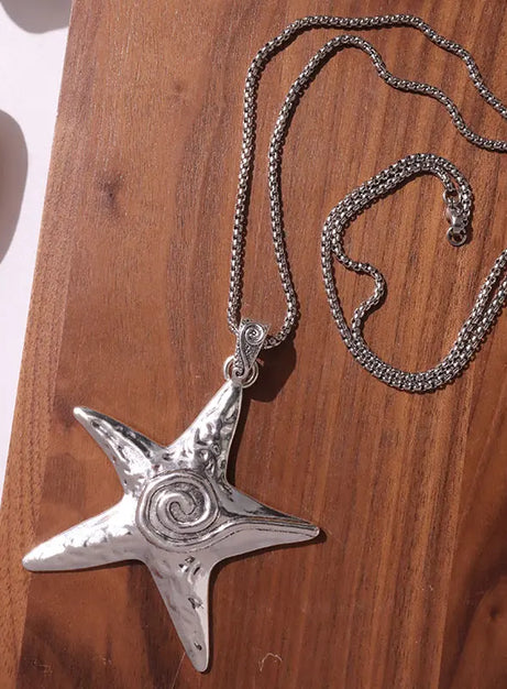 Ocean Edge Starfish Necklace