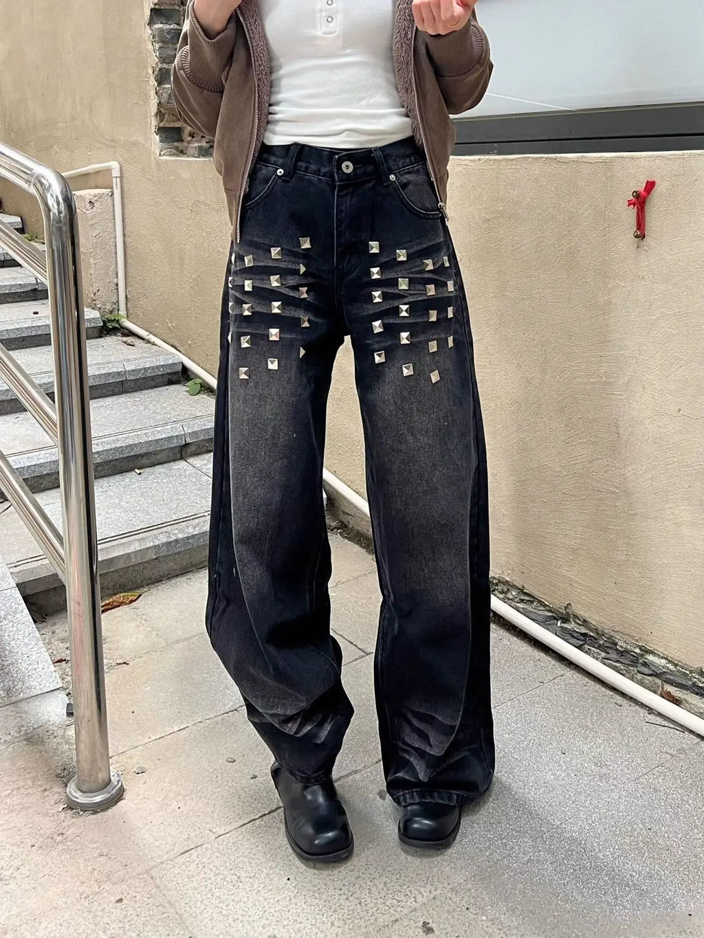 Washed Rivet Detail Wide Leg Jeans