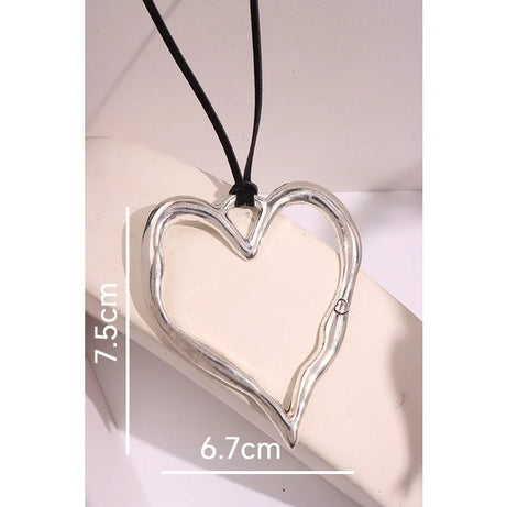 Ocean Edge Starfish Necklace