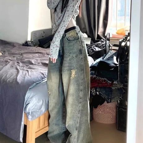 Vintage Fade Distressed Wide-Leg Jeans