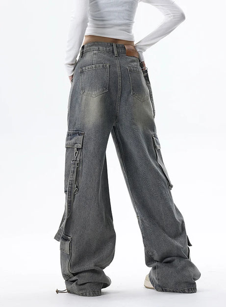 Cargo-Jeans mit extrem weitem Bein