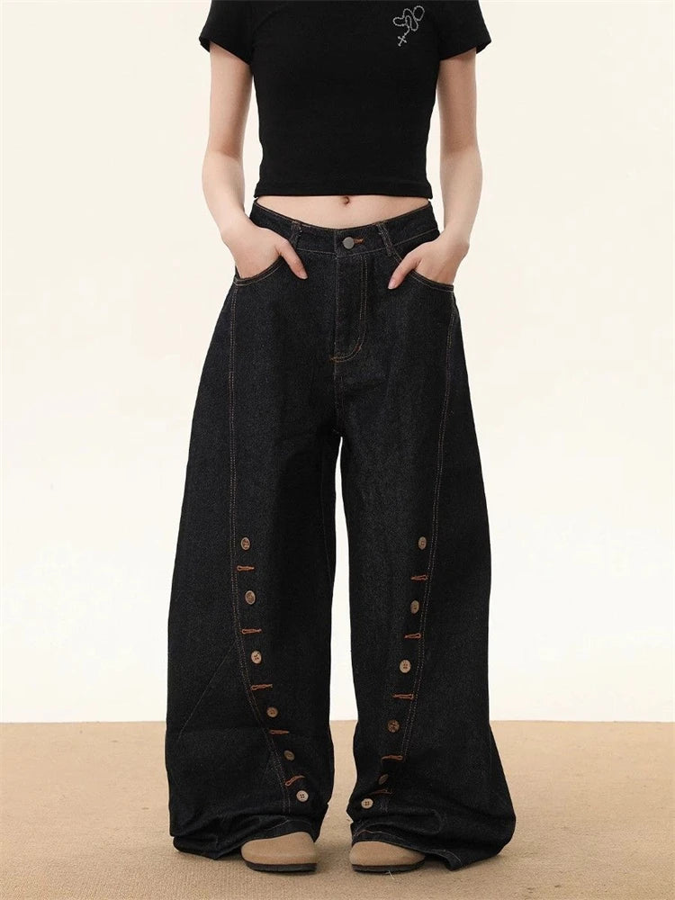 Button Detail Wide-Leg Jeans
