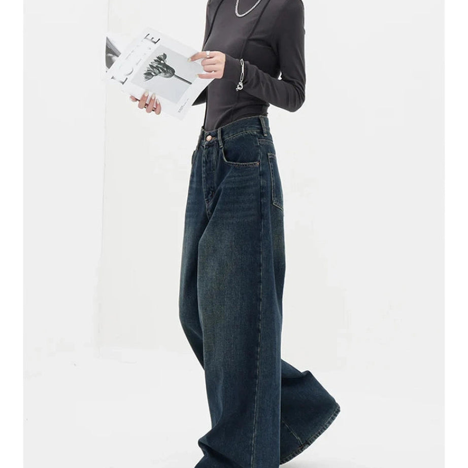 Oversized Dark Wash Wide-Leg Jeans