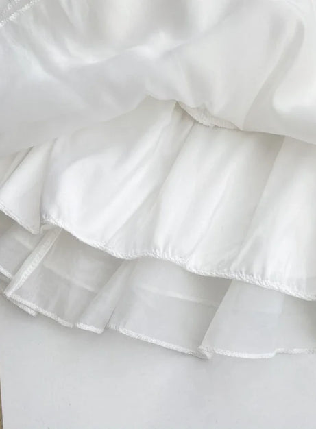 Viktoriansk romantisk spetskorsettklänning