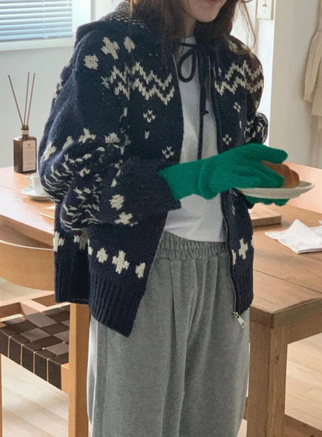 Cozy Nordic Zip Cardigan