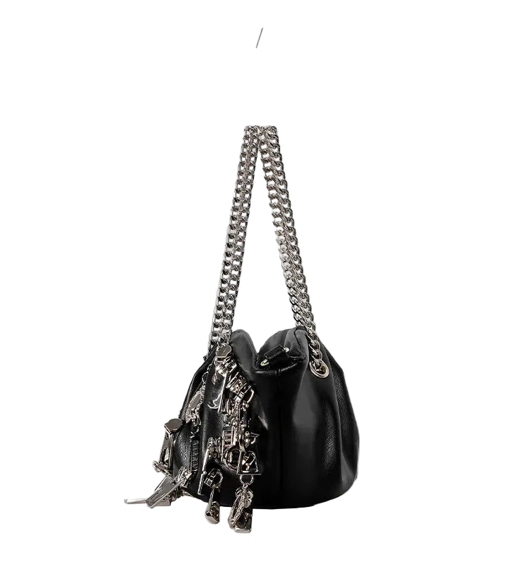 Zipper Storm Chain Shoulder Bag