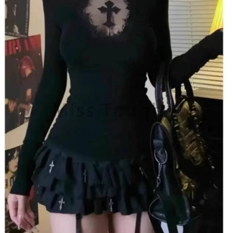 Gothic Cathedral Ruffle Set