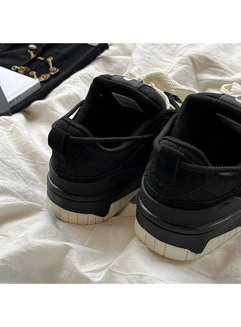 Y2k Monochrome Edge Low-Top Sneakers