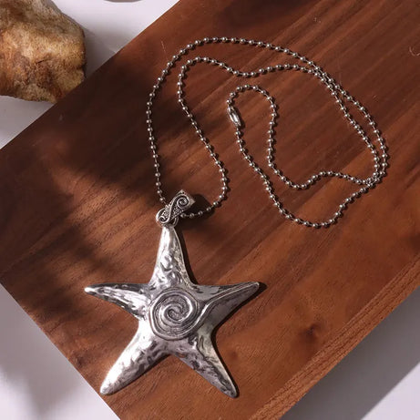 Ocean Edge Starfish Necklace