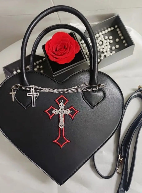 Gothic Style Women's Love Heart Purse Handbags Y2k Hot Girls Punk Shoulder Bag Metal Decoration Female Black Cool Messenger Bags