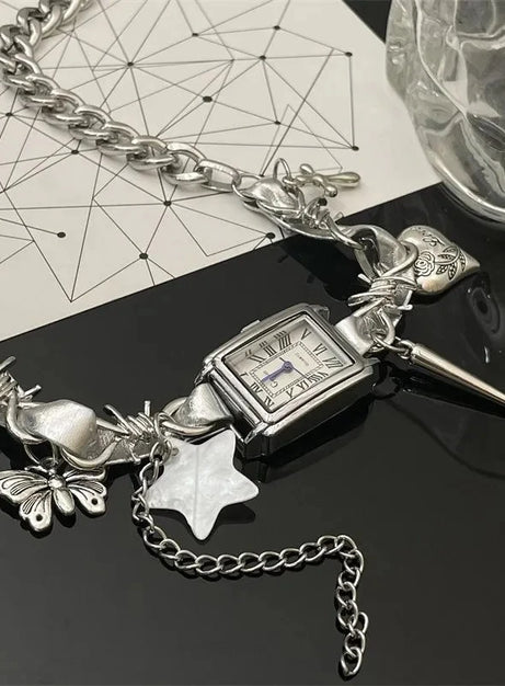 Halskette mit Zeitnehmer-Anhänger