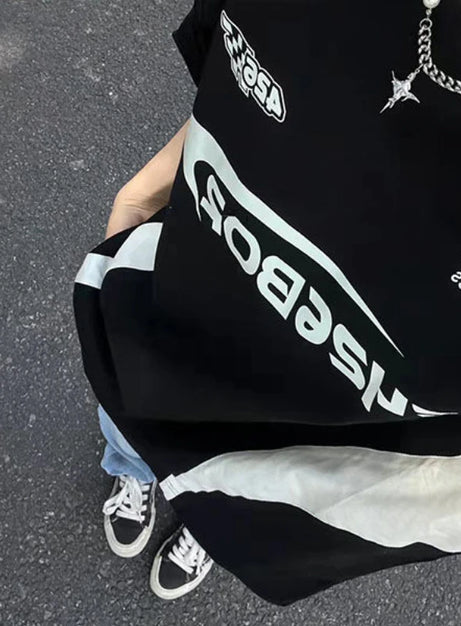 Urban Edge T-Shirt mit Blockdruck