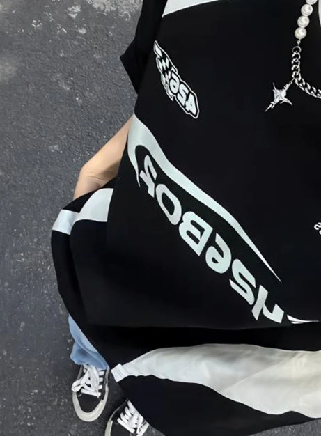 Urban Edge T-Shirt mit Blockdruck