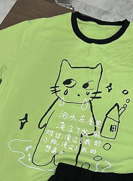 Weinendes Katzen-Gekritzel-T-Shirt