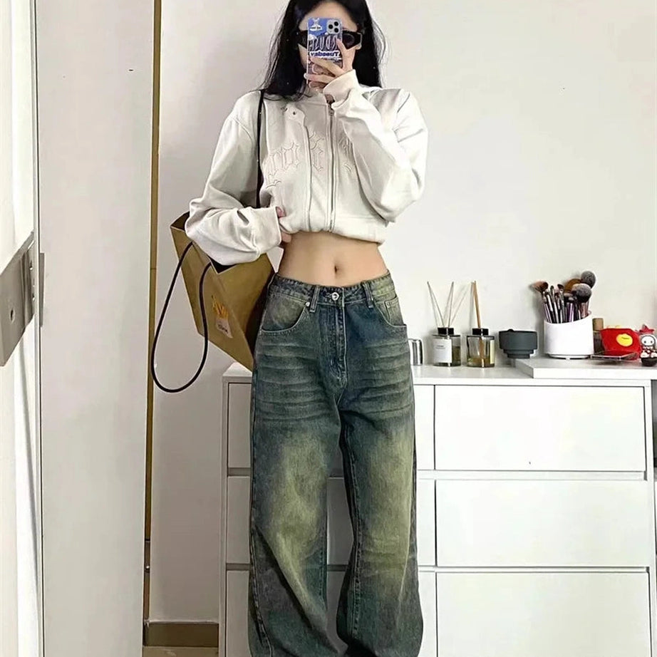 Washed Low-Rise Baggy Jeans