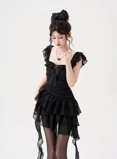 Gothic-Minikleid mit Spitzenabschluss