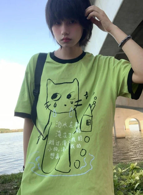 Weinendes Katzen-Gekritzel-T-Shirt