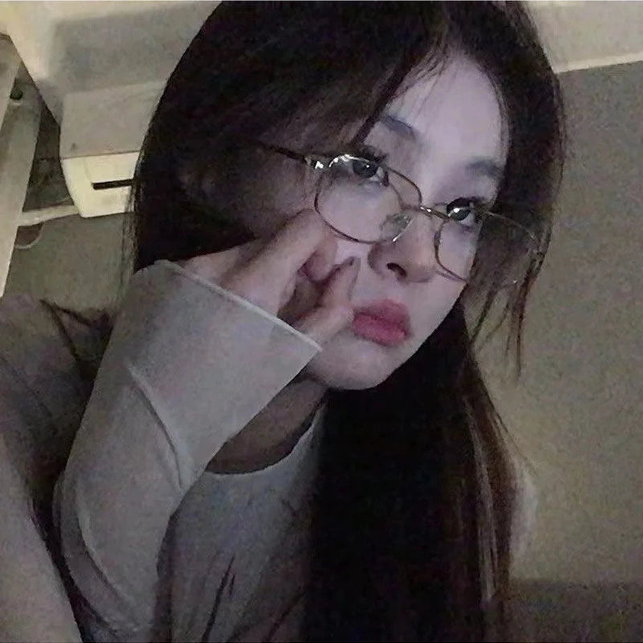 Y2k Harajuku Small Square Frame Glasses Women Retro Metal Eyeglasses Clear Reading Spectacle Blue Light Blocking Eyewear