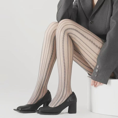 Scarlet Lace Patterned Tights