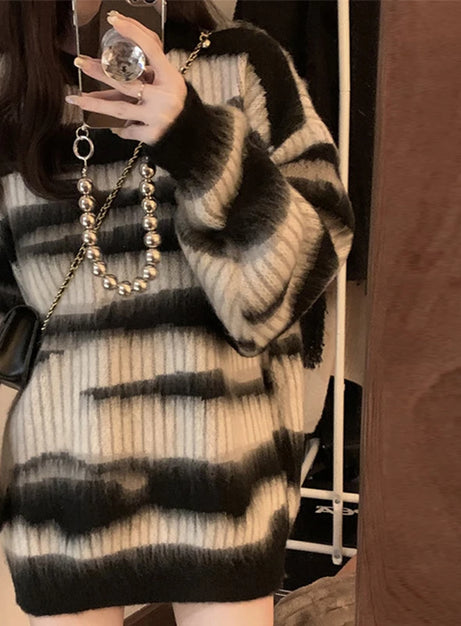 Monochrome Tie-Dye Oversized Sweater