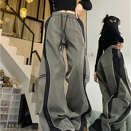 Techwear-Hose mit weitem Bein und Kontrast