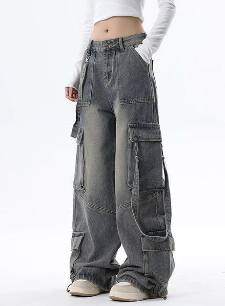 Cargo-Jeans mit extrem weitem Bein