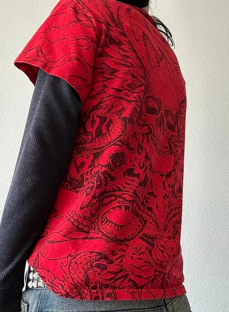 T-Shirt mit Spine-Schriftzug