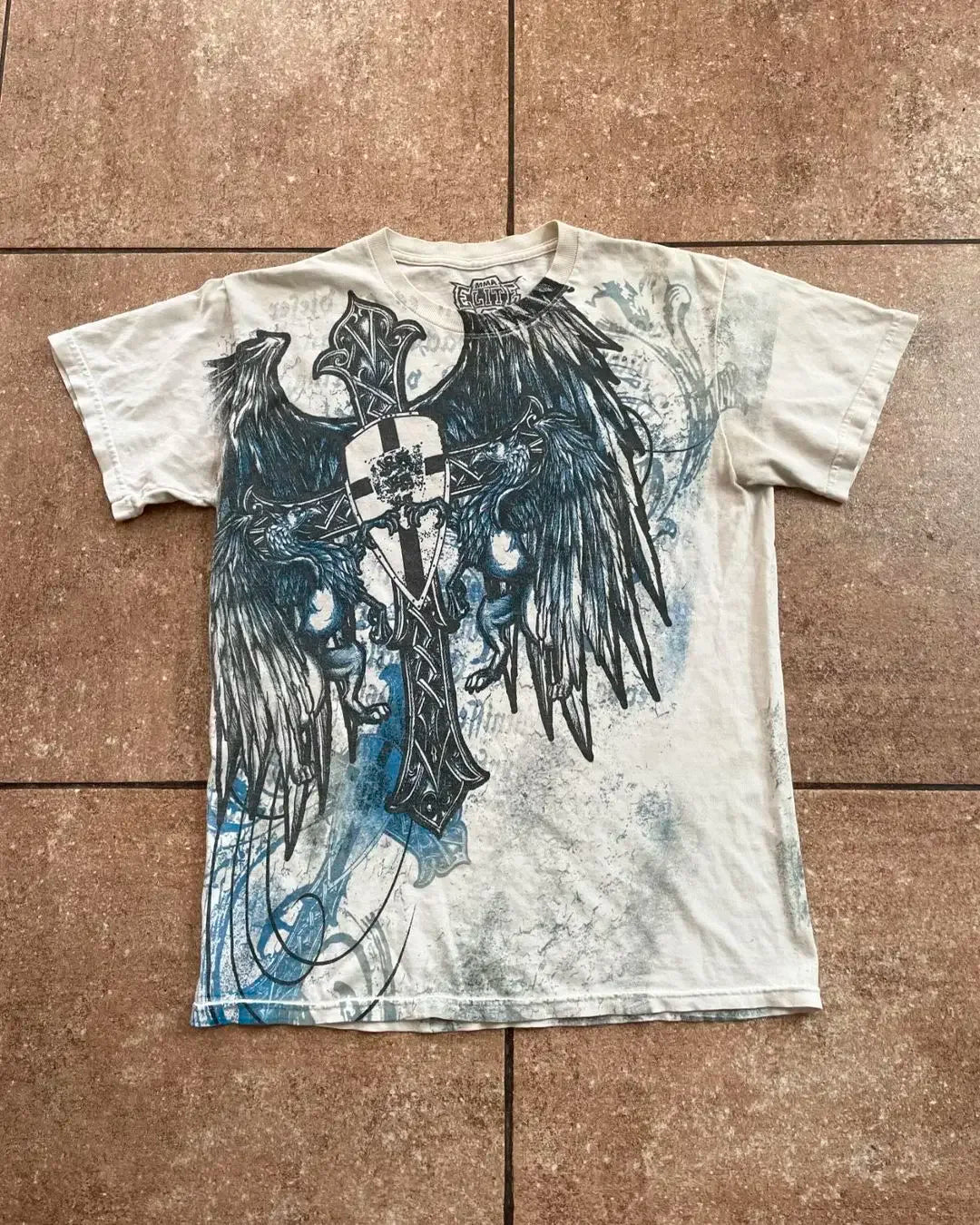 Winged Cross Grunge T-Shirt