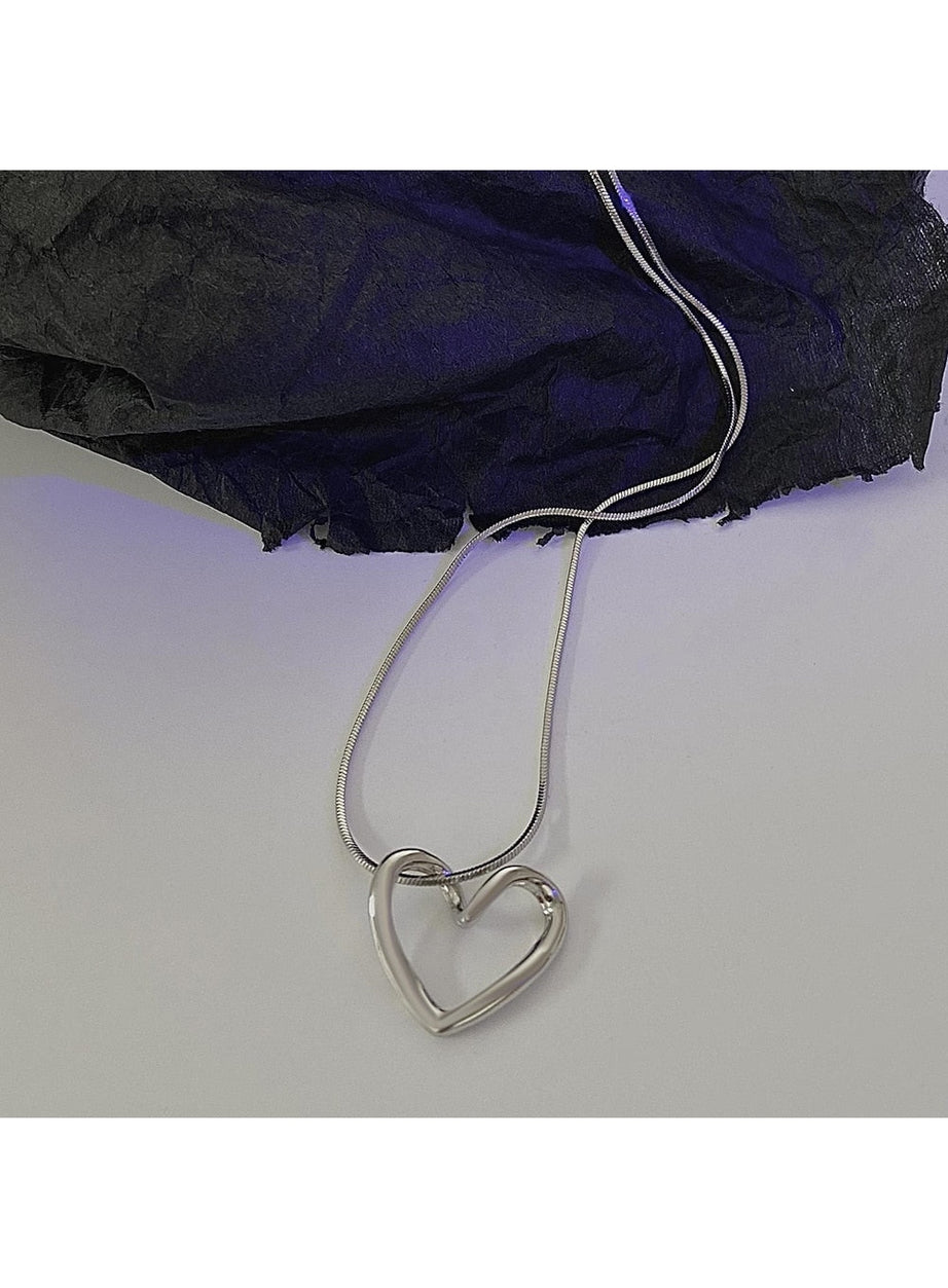 Y2k Crystal Heart Goth Alt Necklace