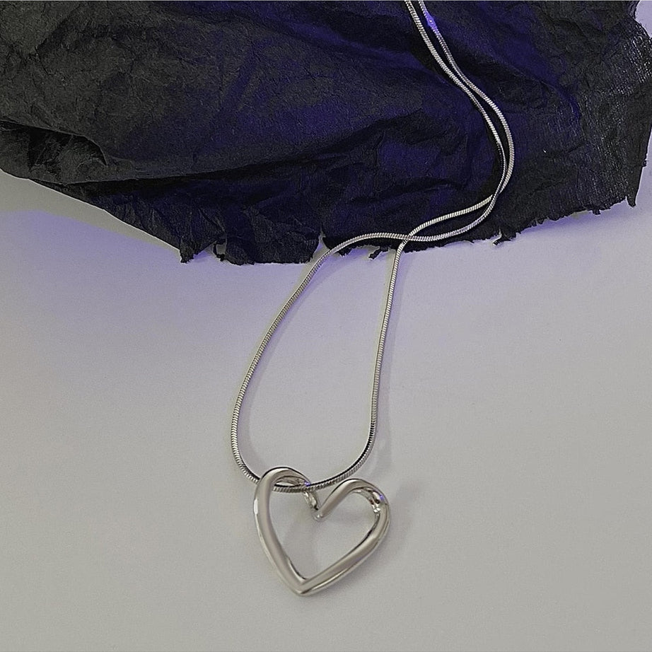Y2k Crystal Heart Goth Alt Necklace
