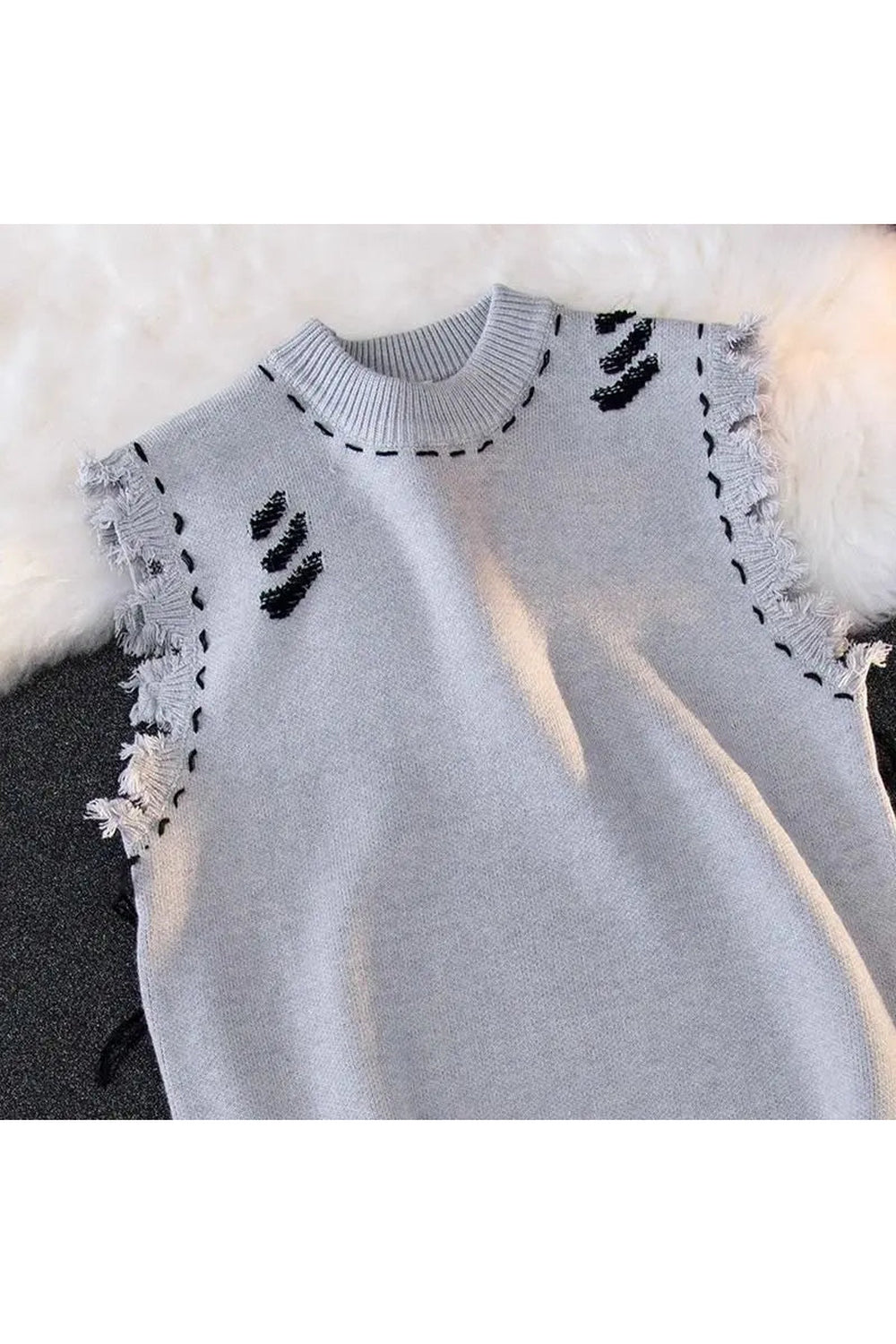 Y2k Distressed Stitch Sleeveless Sweater