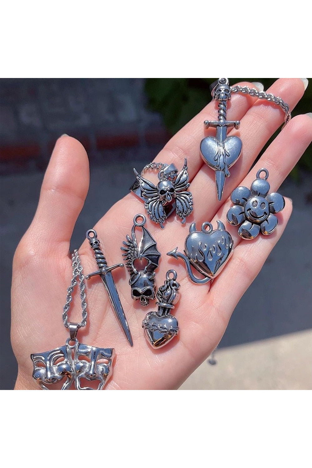 Y2k Edgy Aesthetic Butterfly Skull Flower Necklace