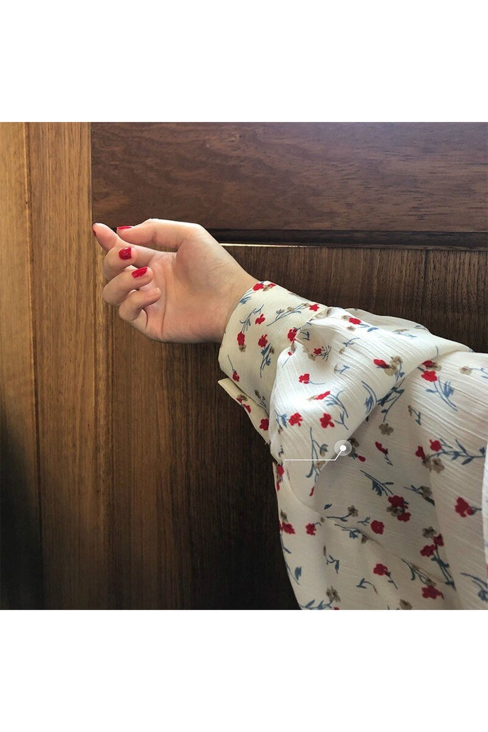 Y2k Elegant Floral V-neck Blouse