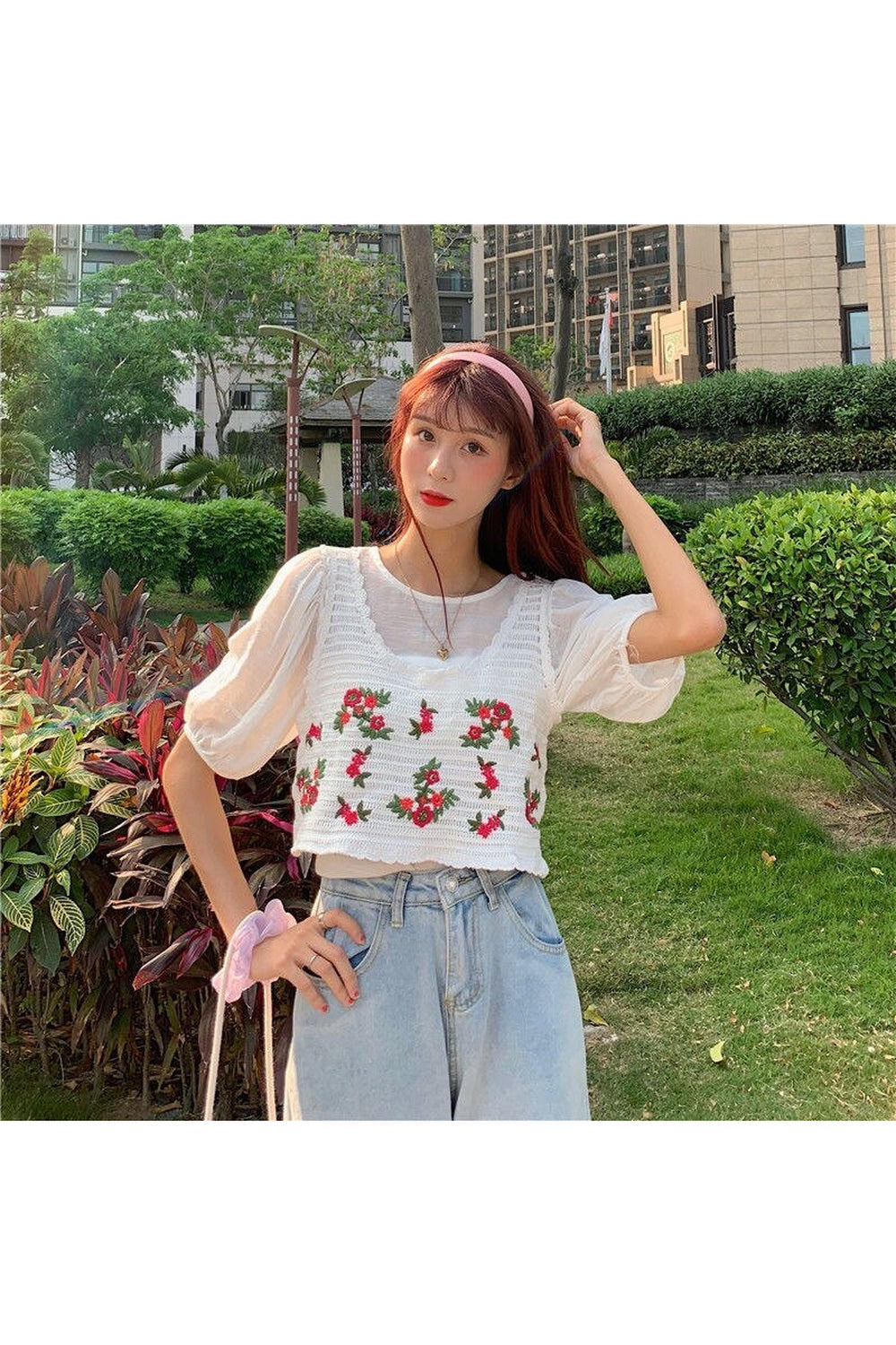 Y2k Embroidered Sleeveless Crop Top