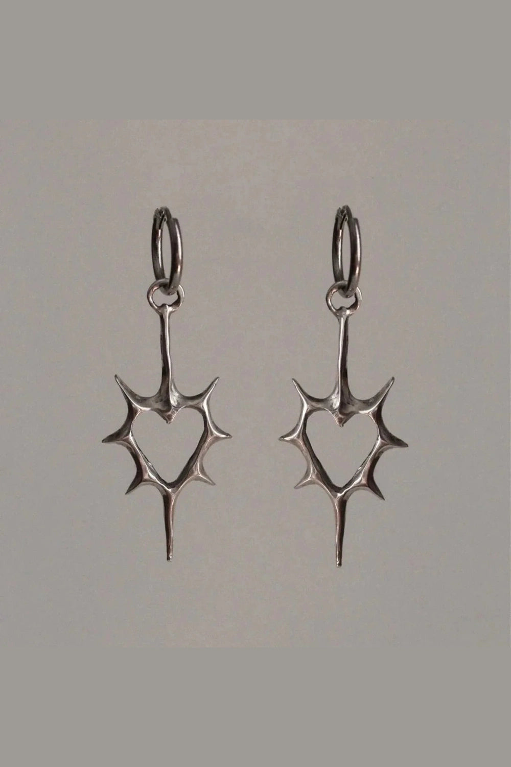 Y2k Enchanted Heart Silver Drop Earrings