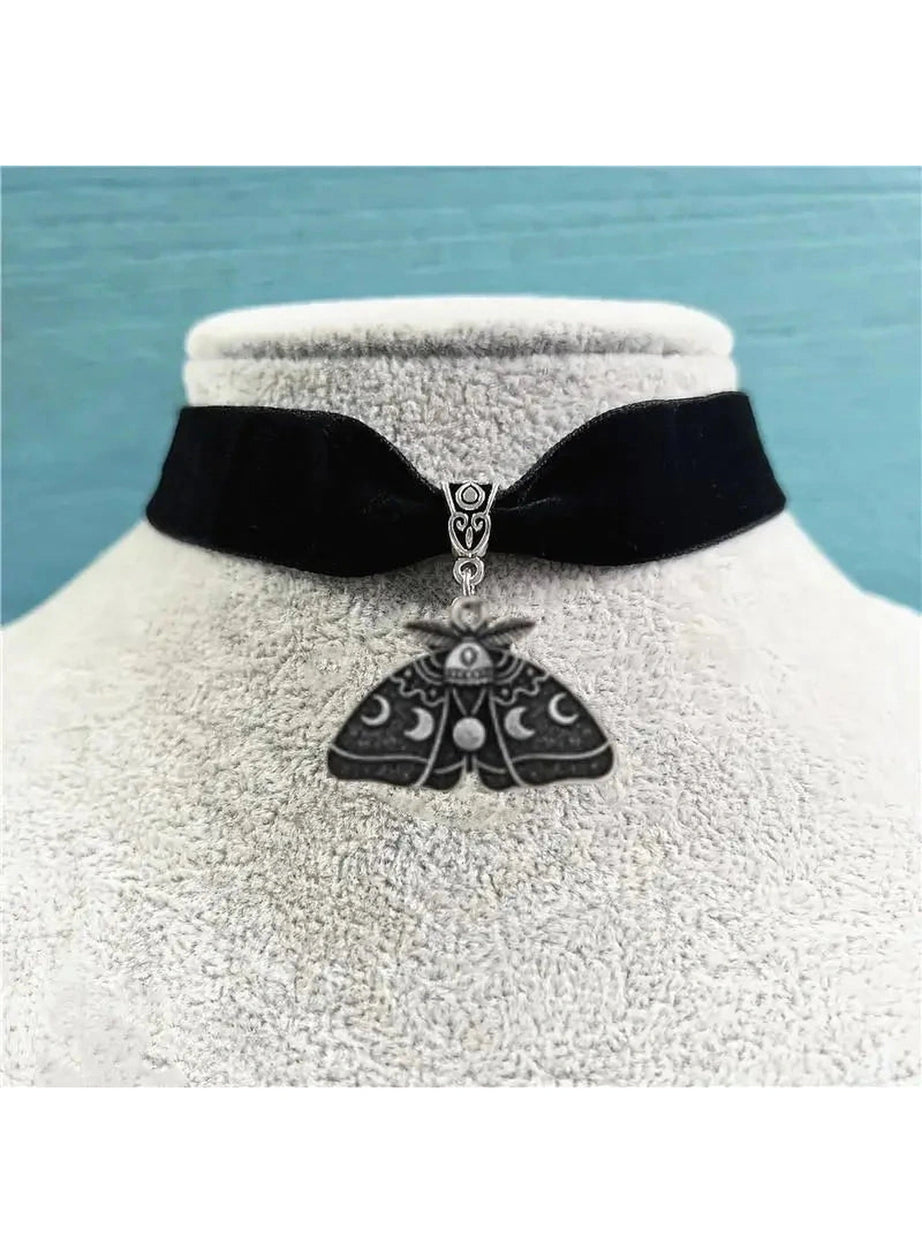Y2k Gothic Luna Moth Black Bead Necklace