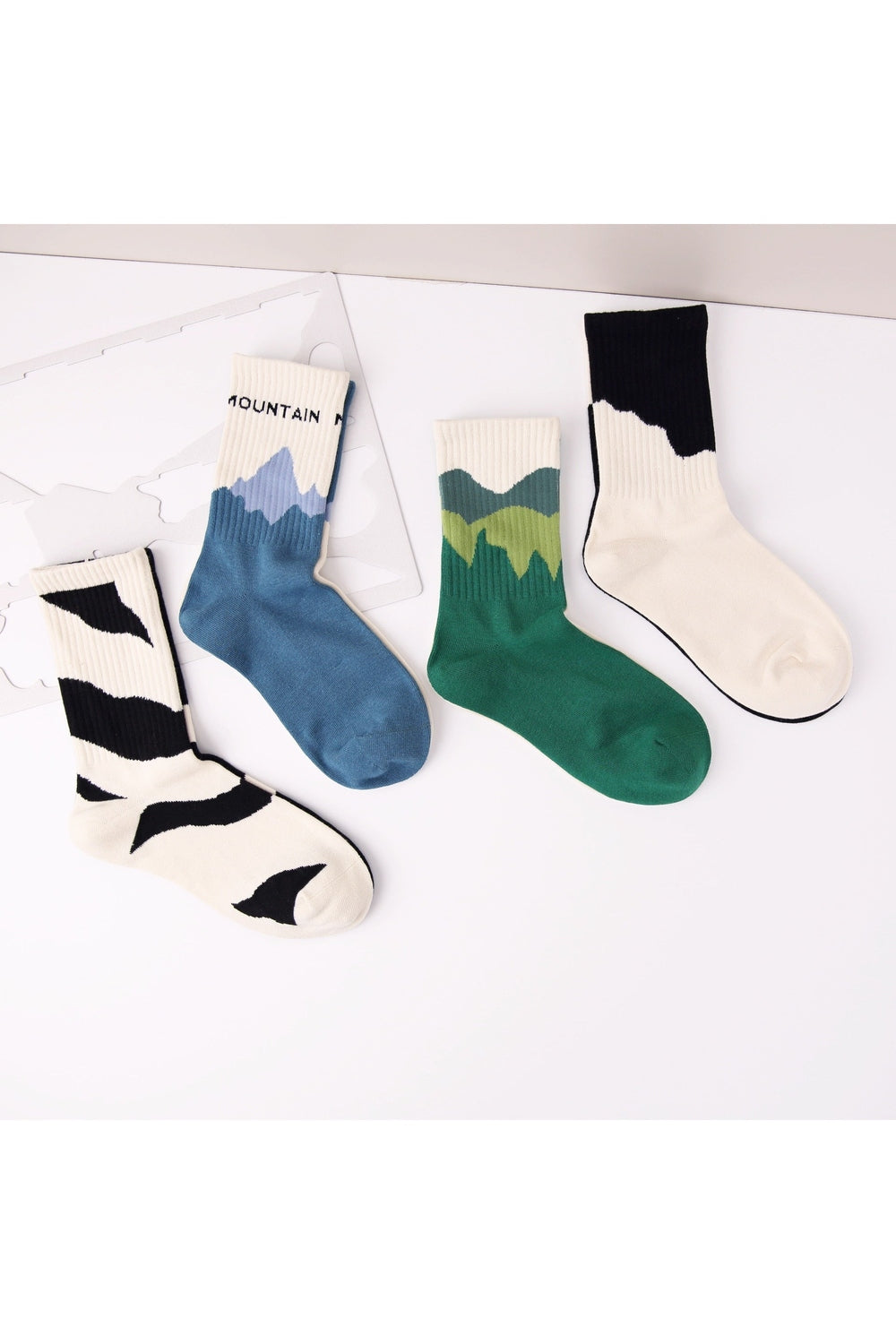 Y2k Japanese Style Artsy Socks