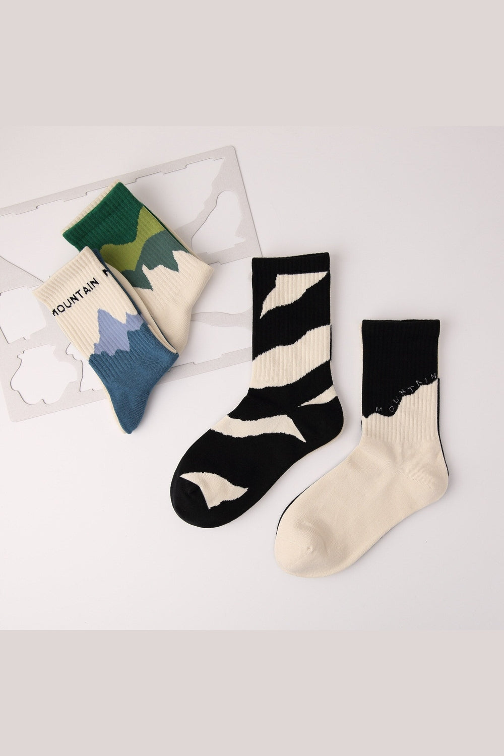 Y2k Japanese Style Artsy Socks