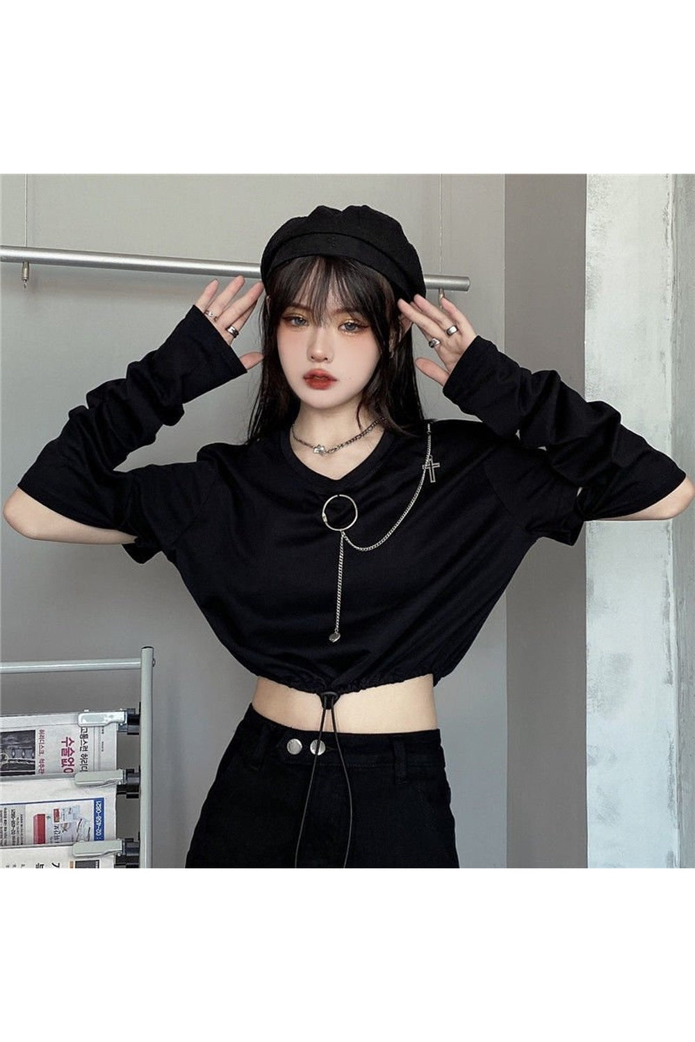 Y2k Japanese Style T-shirt With Chain