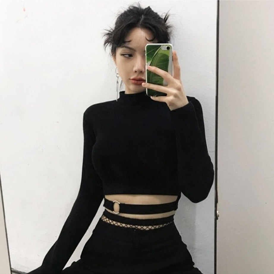 Y2k Long Sleeve Goth Crop Top